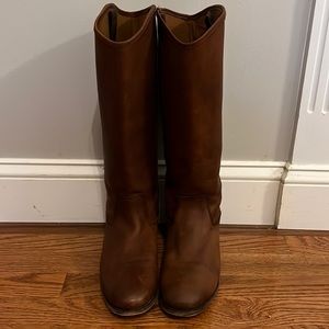 FRYE Melissa Button 2 Riding boots Womens size 8B